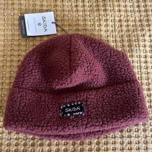 Skida High Pile Fleece Hat